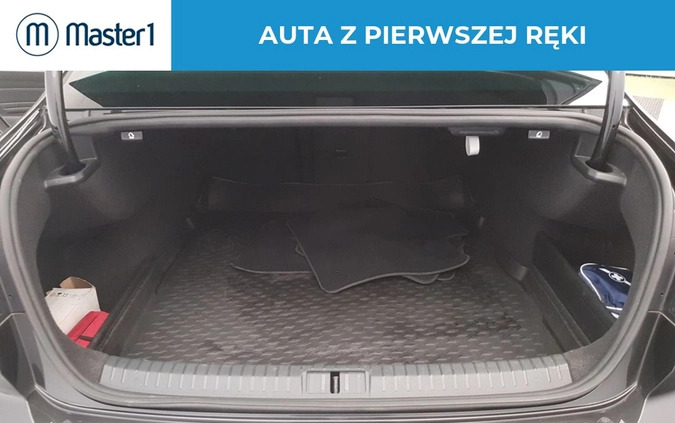 Volkswagen Passat cena 99850 przebieg: 145777, rok produkcji 2020 z Sieradz małe 191